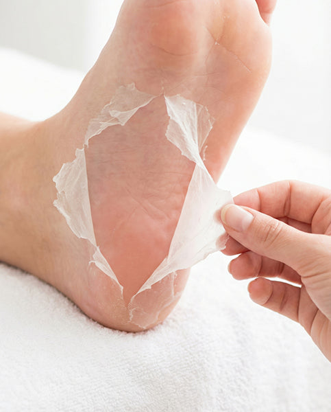 Soft & Smooth Gentle Peeling Foot Mask - 2 Pairs