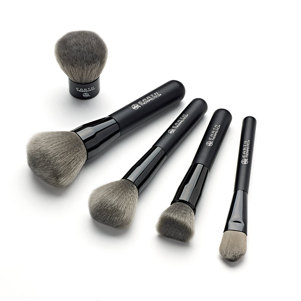 Flat Top Blending Brush - Charcoal – Earth Therapeutics